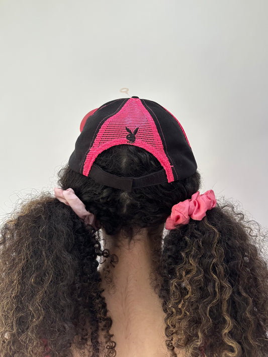 ‼️festival drop | اللون الأسود والوردي playboy كاب
