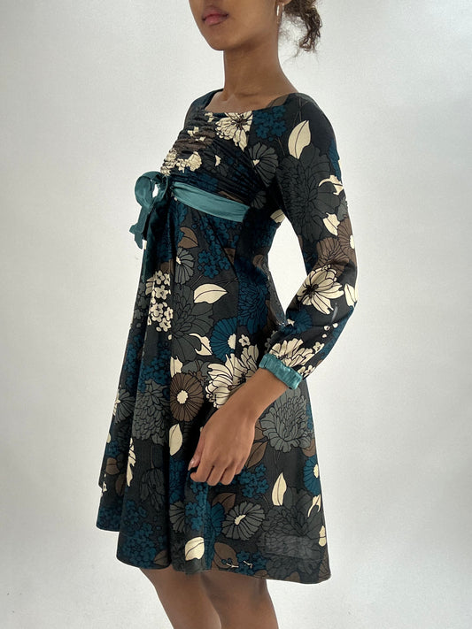 vintage edit thirty-five | small brown floral midi dress
