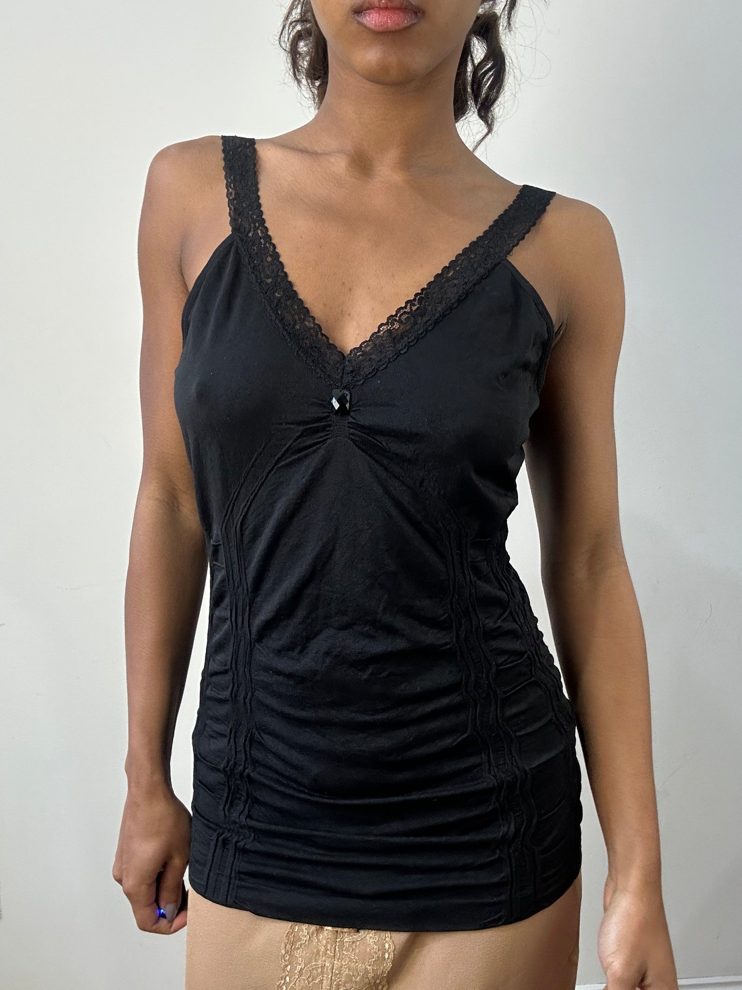 romantic grunge edit | medium black fitted tank top