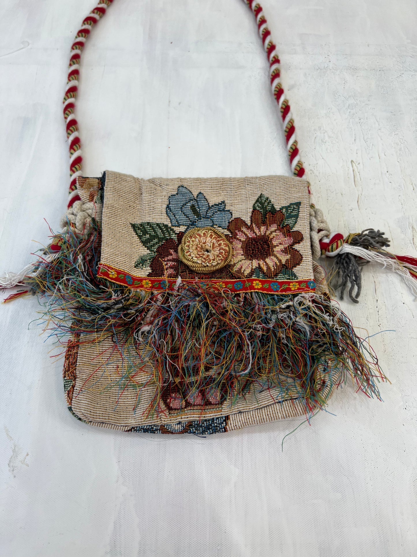 summer edit | red and cream crossbody bag with floral print
