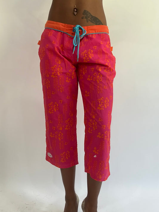 beach drop | medium pink lace up capri shorts