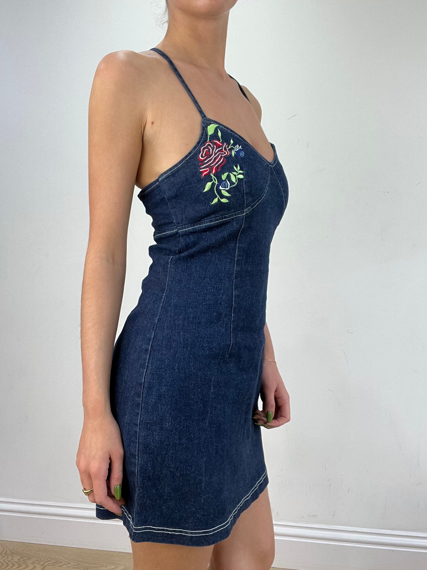 vintage edit seventeen | small dark wash denim dress