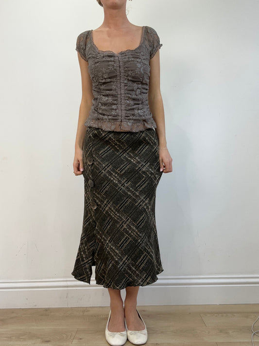 vintage edit twenty | small brown checkered midi skirt with button details