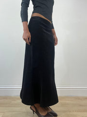 winter edit | extra small black corduroy style maxi skirt
