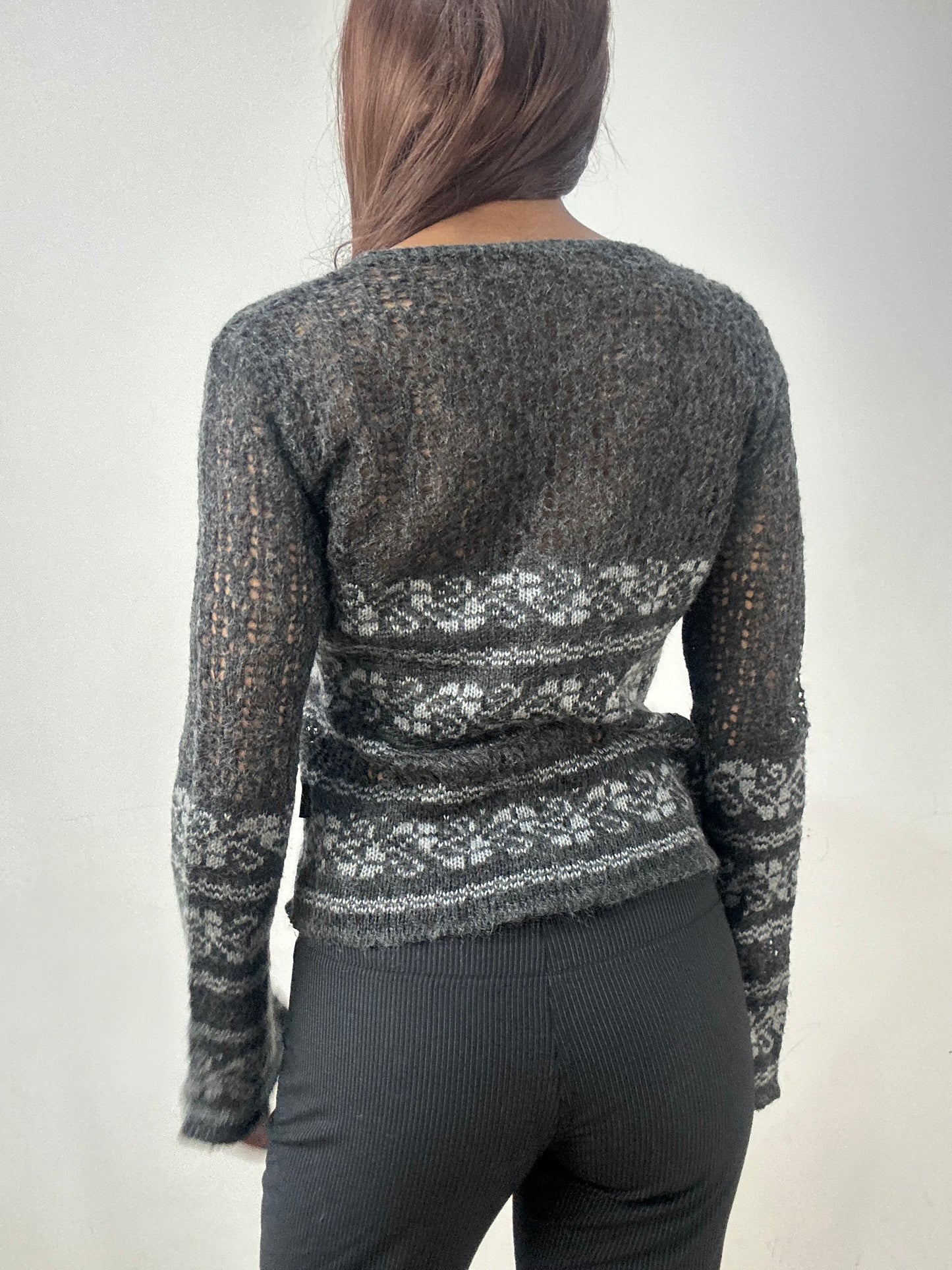 BEST PICKS | small grey tie up knit cardigan