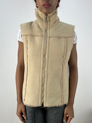 vintage edit: office siren | الوسوم المتوسط Faux Suede Gilet