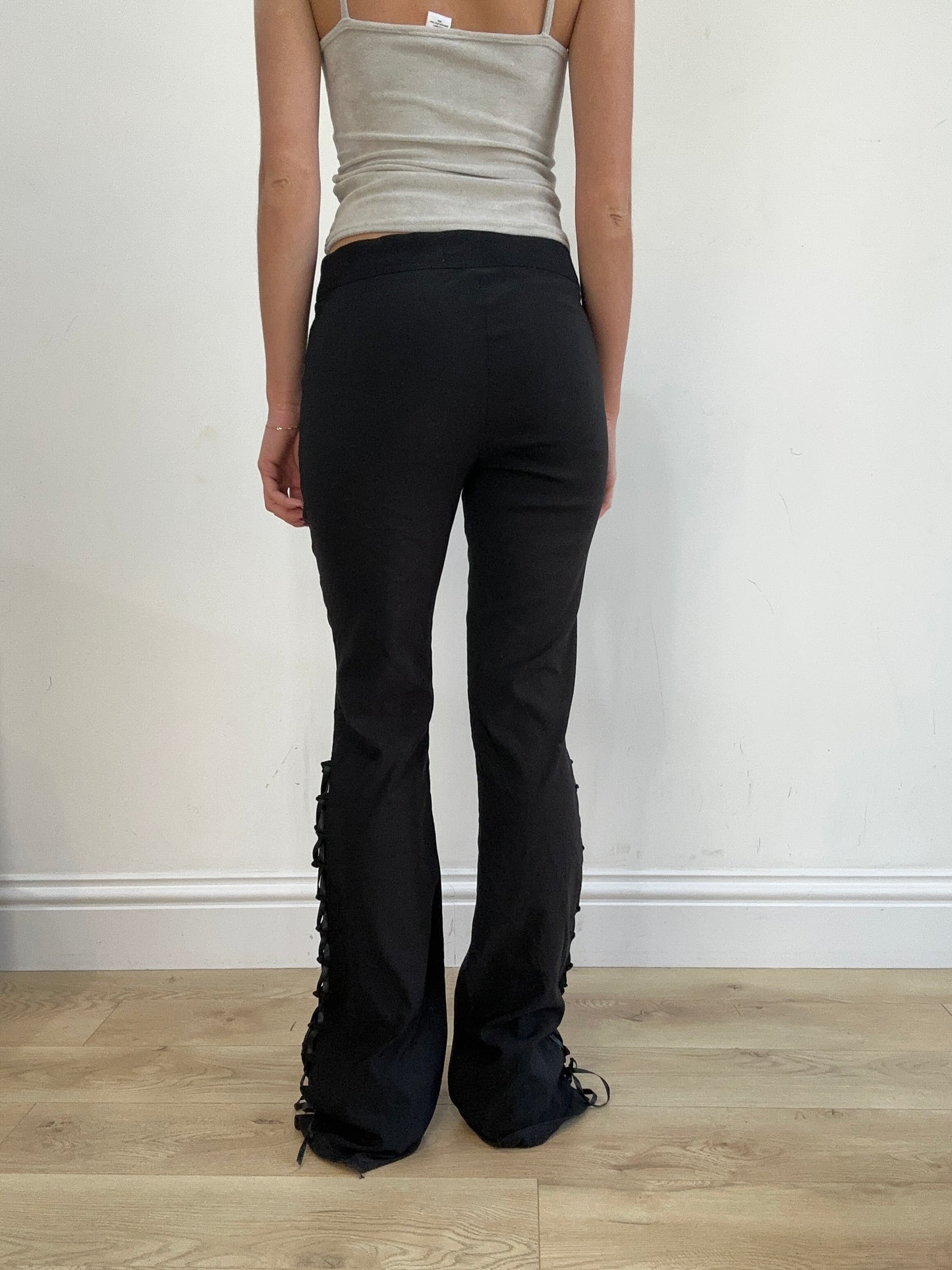 vintage edit sixteen | medium black pimkie lace up trousers