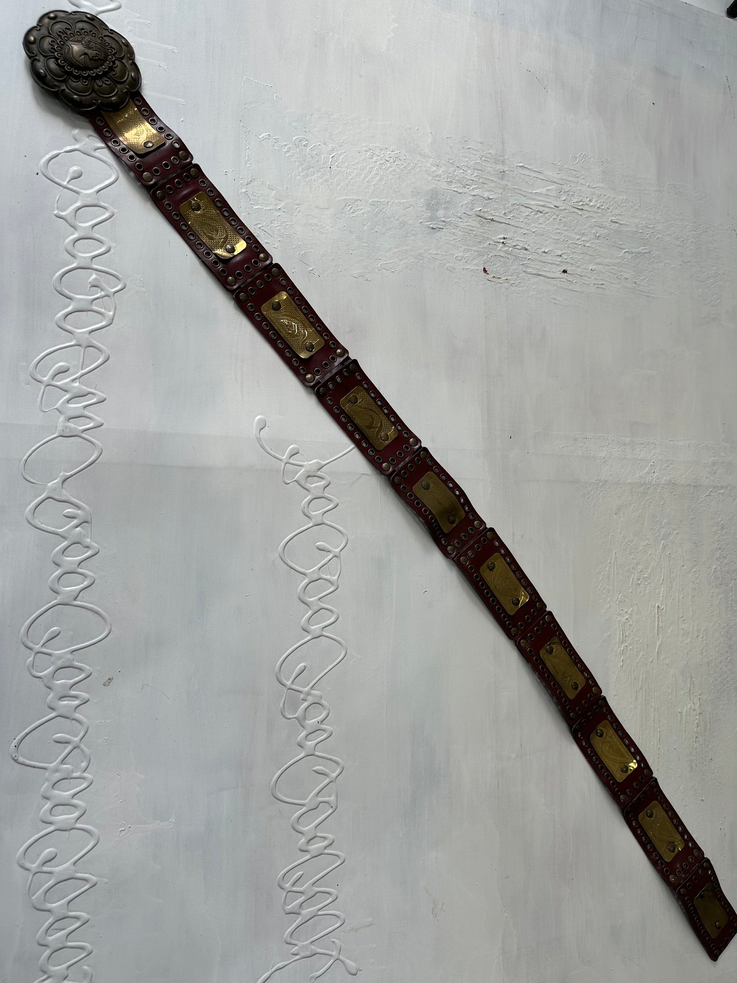BEST PICKS | one size burgundy statement belt with gold hardware