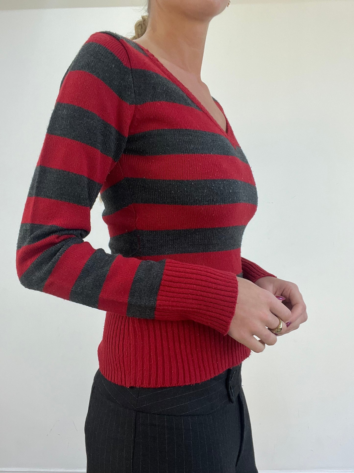 vintage edit thirteen | small red and grey striped v neck jumper