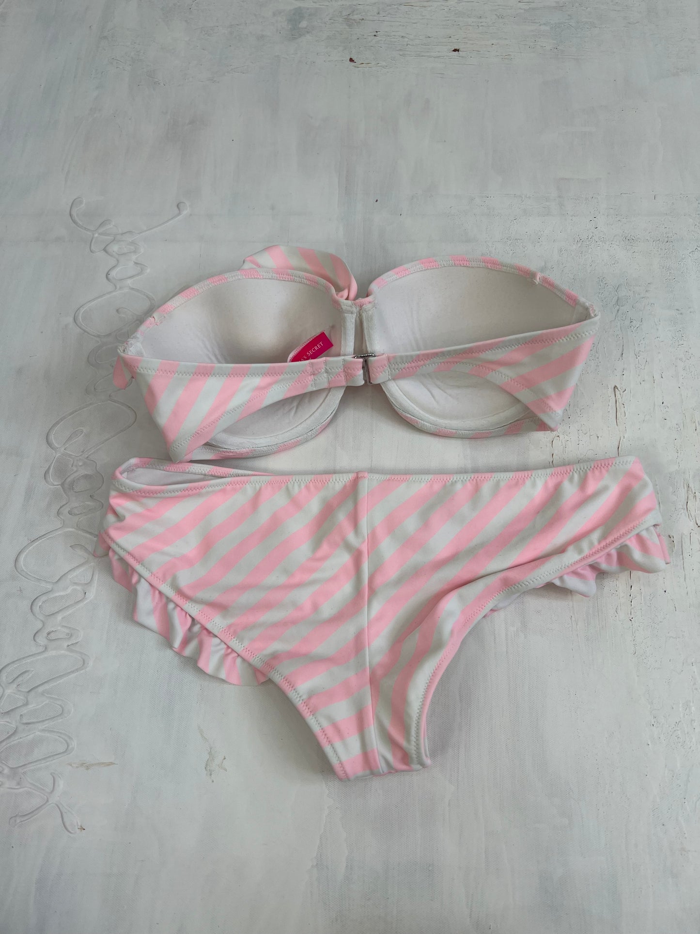 GIRLBAND DROP | small victoria secret pink and white bandeau bikini set