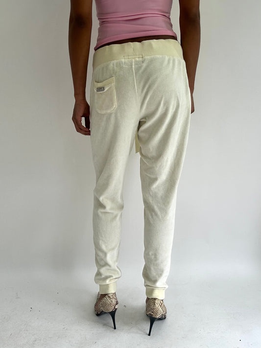 BEST PICKS | small yellow lipsy velour sweatpants