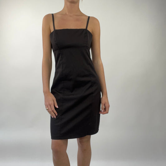 💻PROM SEASON DROP | small / medium dark brown satiny dress