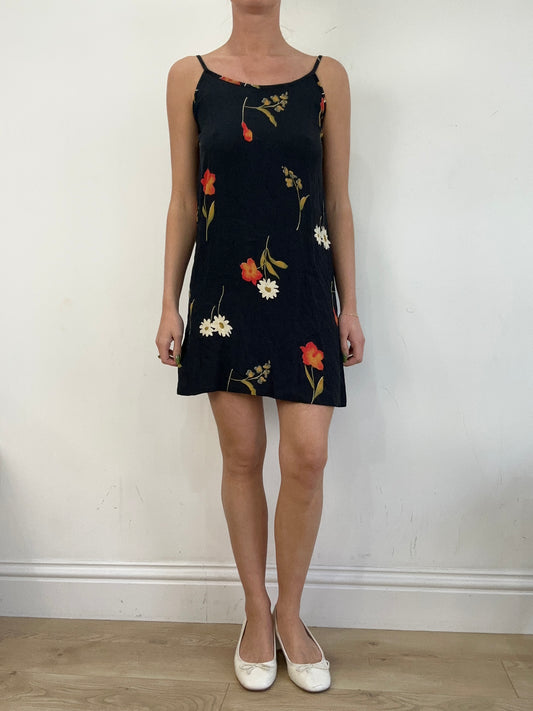 BEST PICKS | medium black and red floral print dress