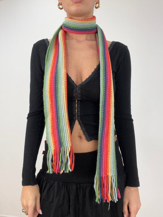 💻 vintage edit four | multicoloured striped scarf