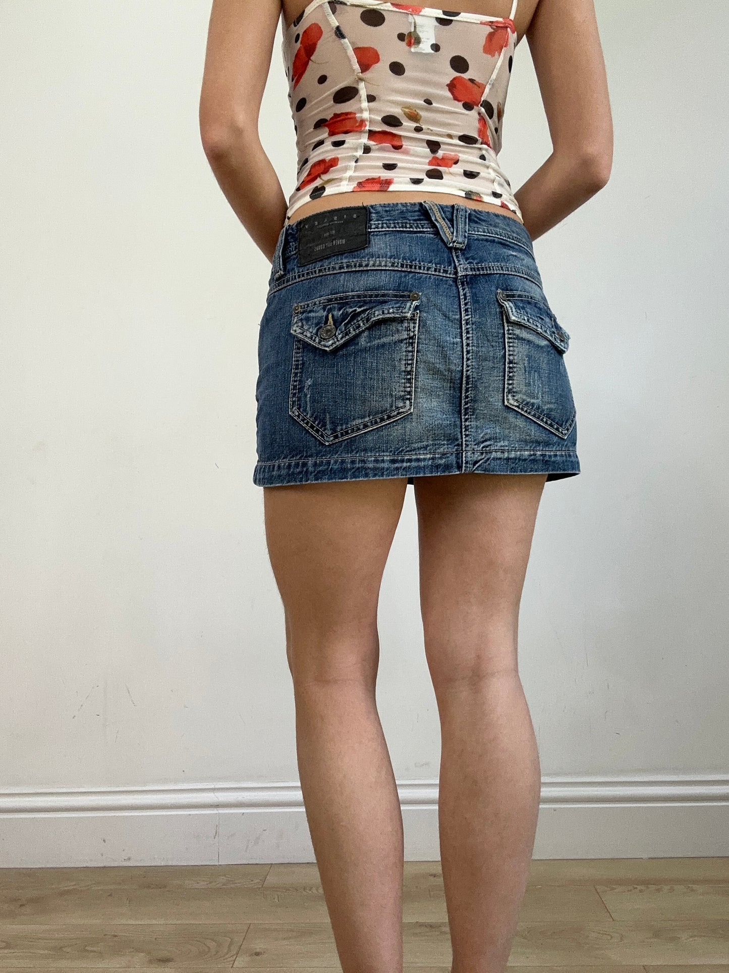 vintage edit twenty | small mid wash sisley denim skirt