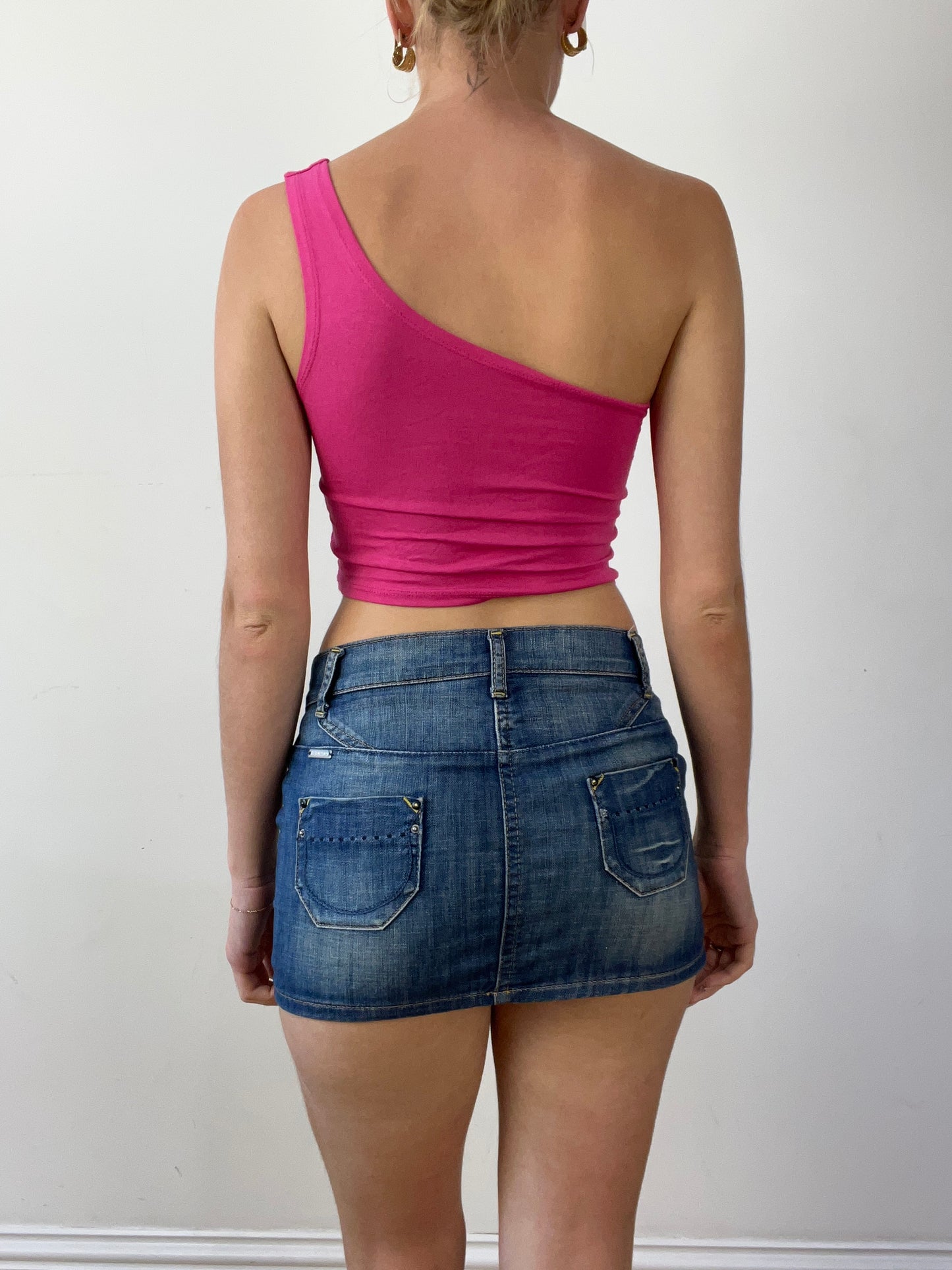 💻‼️ pink one shoulder top
