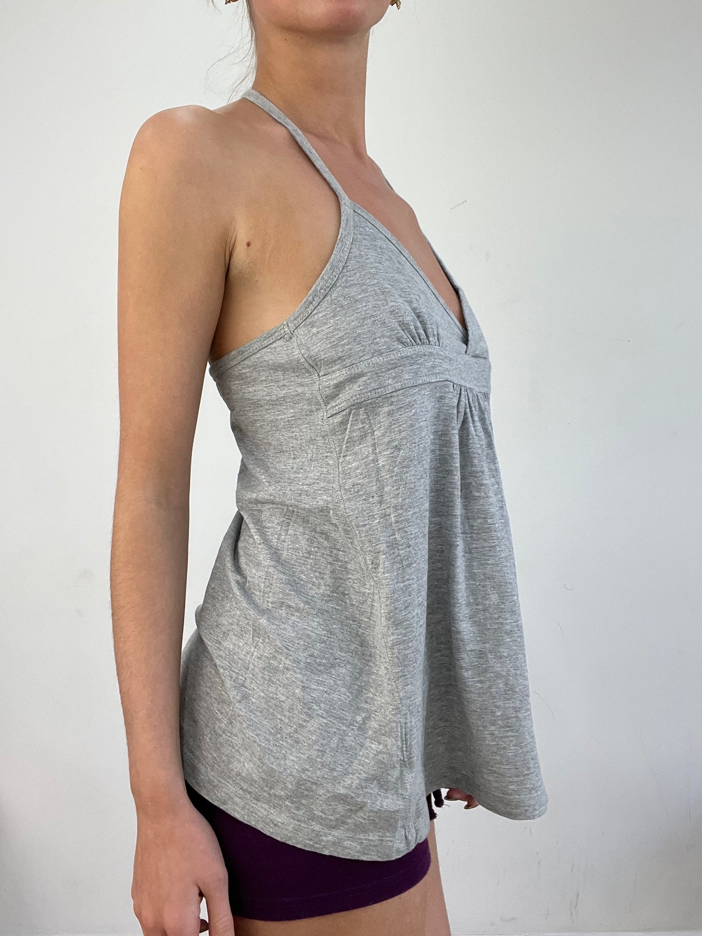 BEST PICKS | large grey halterneck top