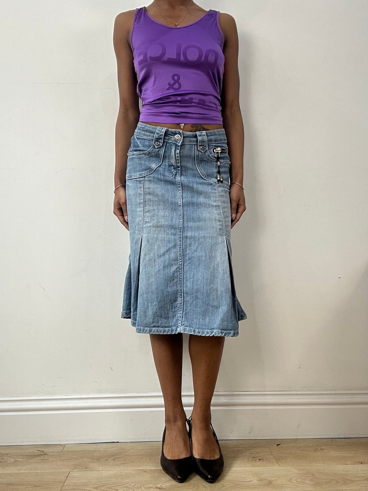 vintage edit fifteen | small denim blue midi skirt