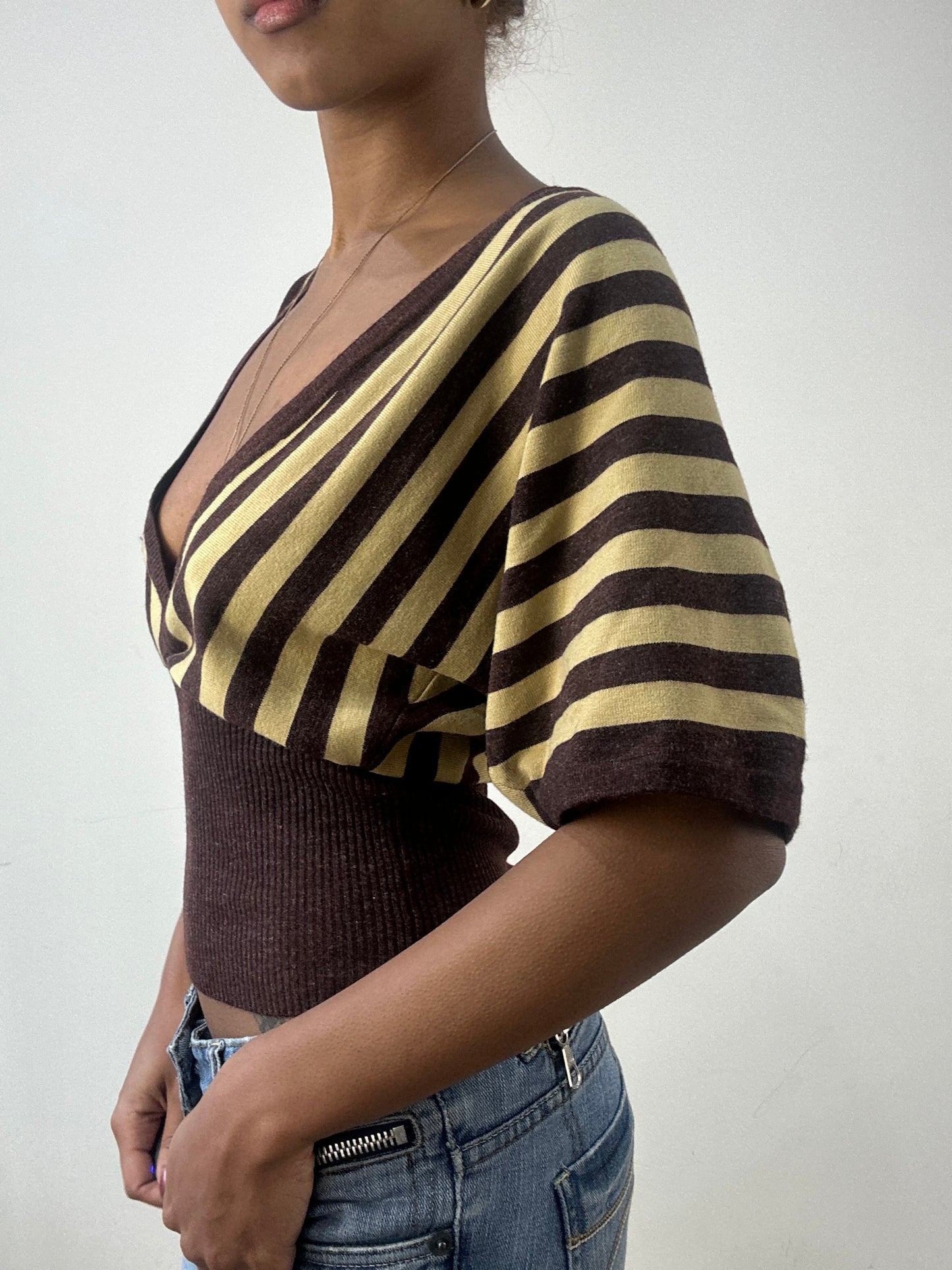 winter edit | medium brown and yellow bat wing top