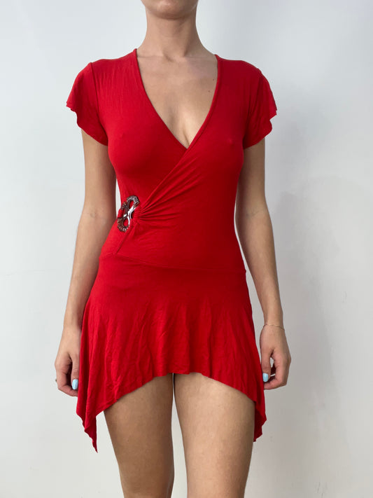 vintage edit thirty | small red short sleeve dress with buckle detail