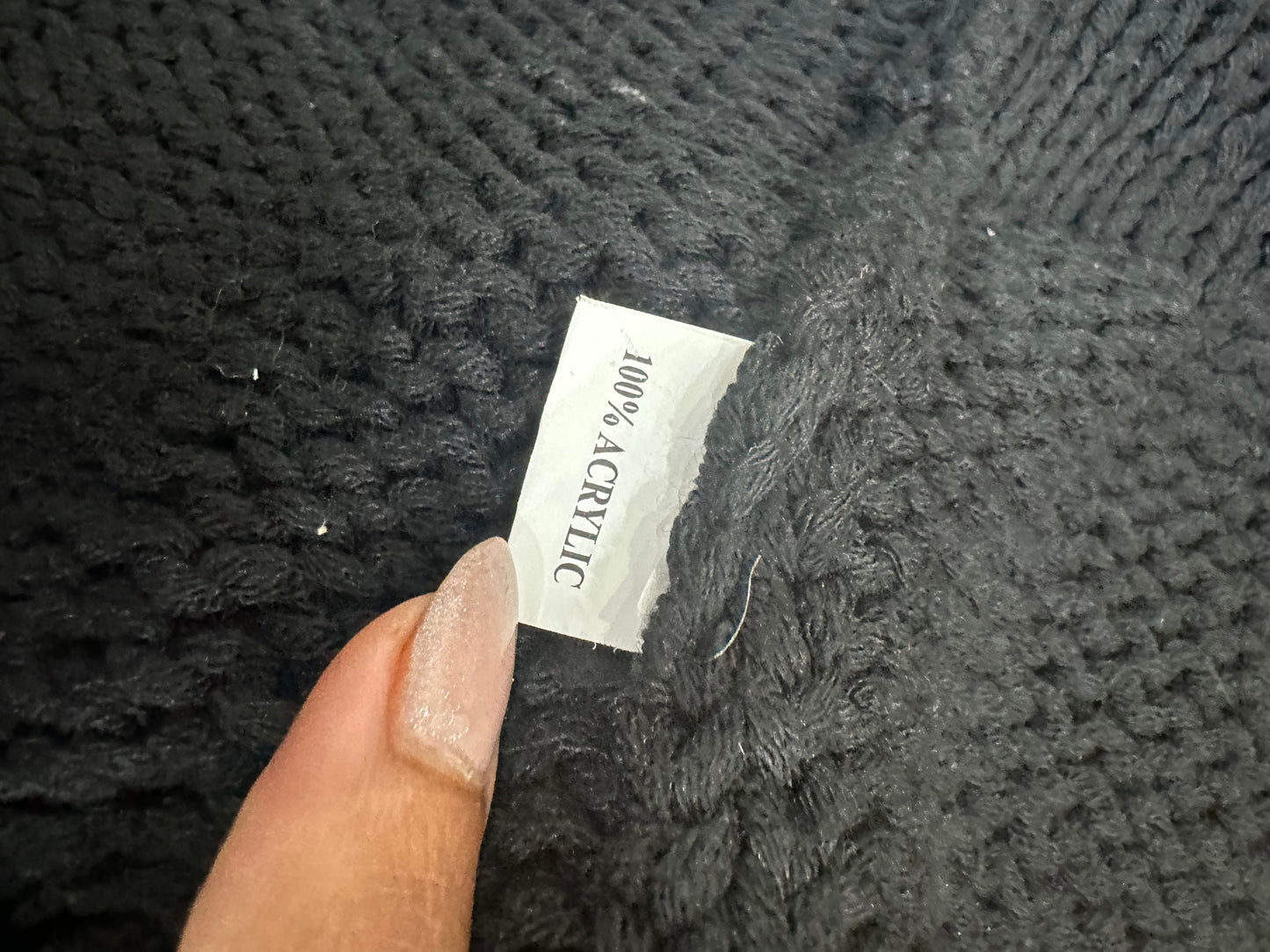 BEST PICKS | small black knit crochet hooded gilet