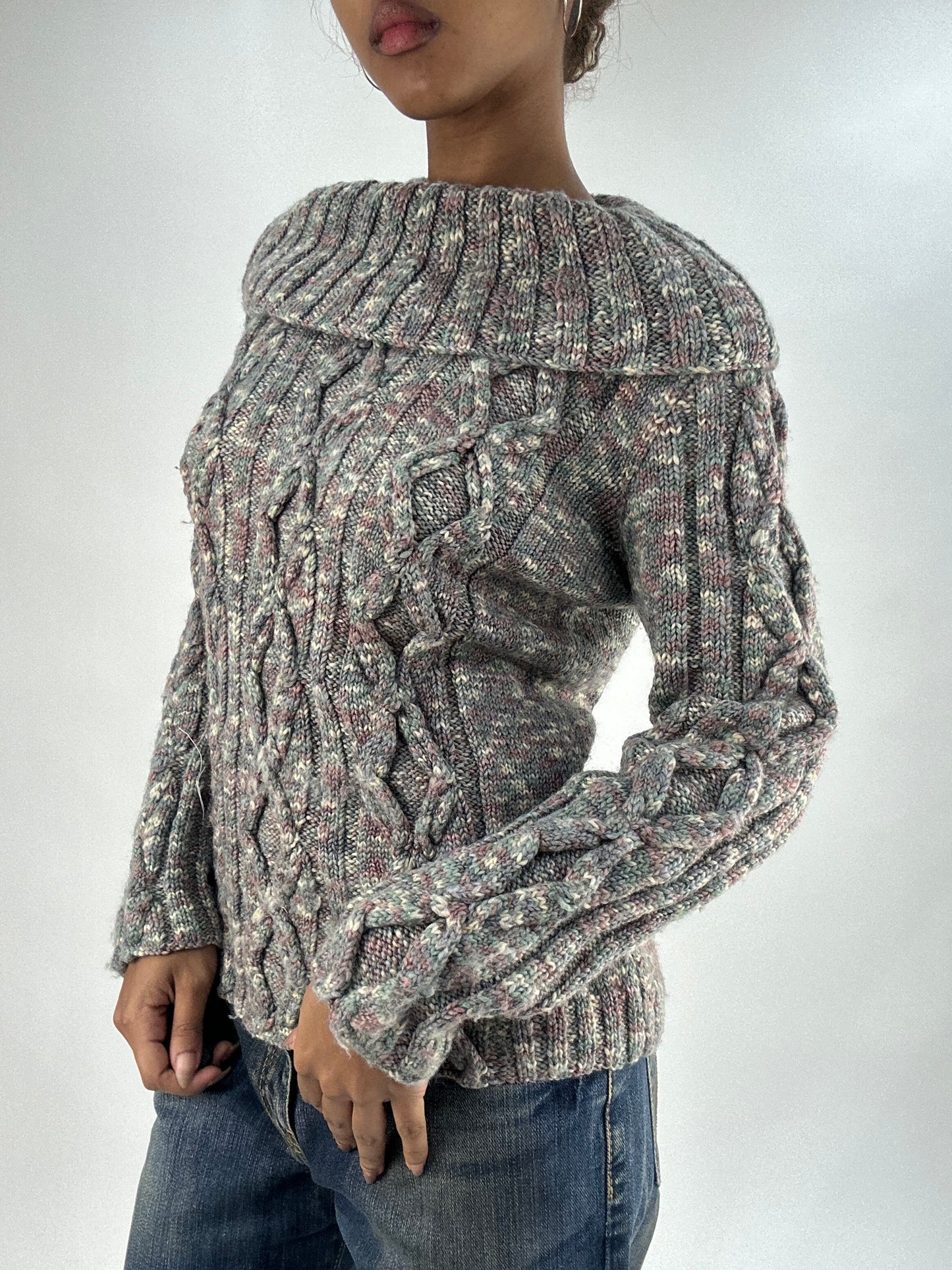 vintage edit thirty-five | small blue and pink knit jumper