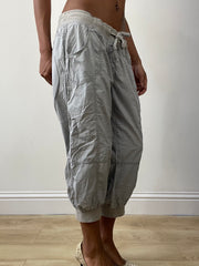 athleisure edit | medium grey cropped cargo style trousers