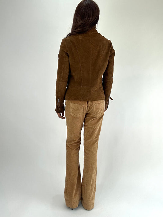 WINTER FAVOURITES | قميص صغير شقراء Faux Suede