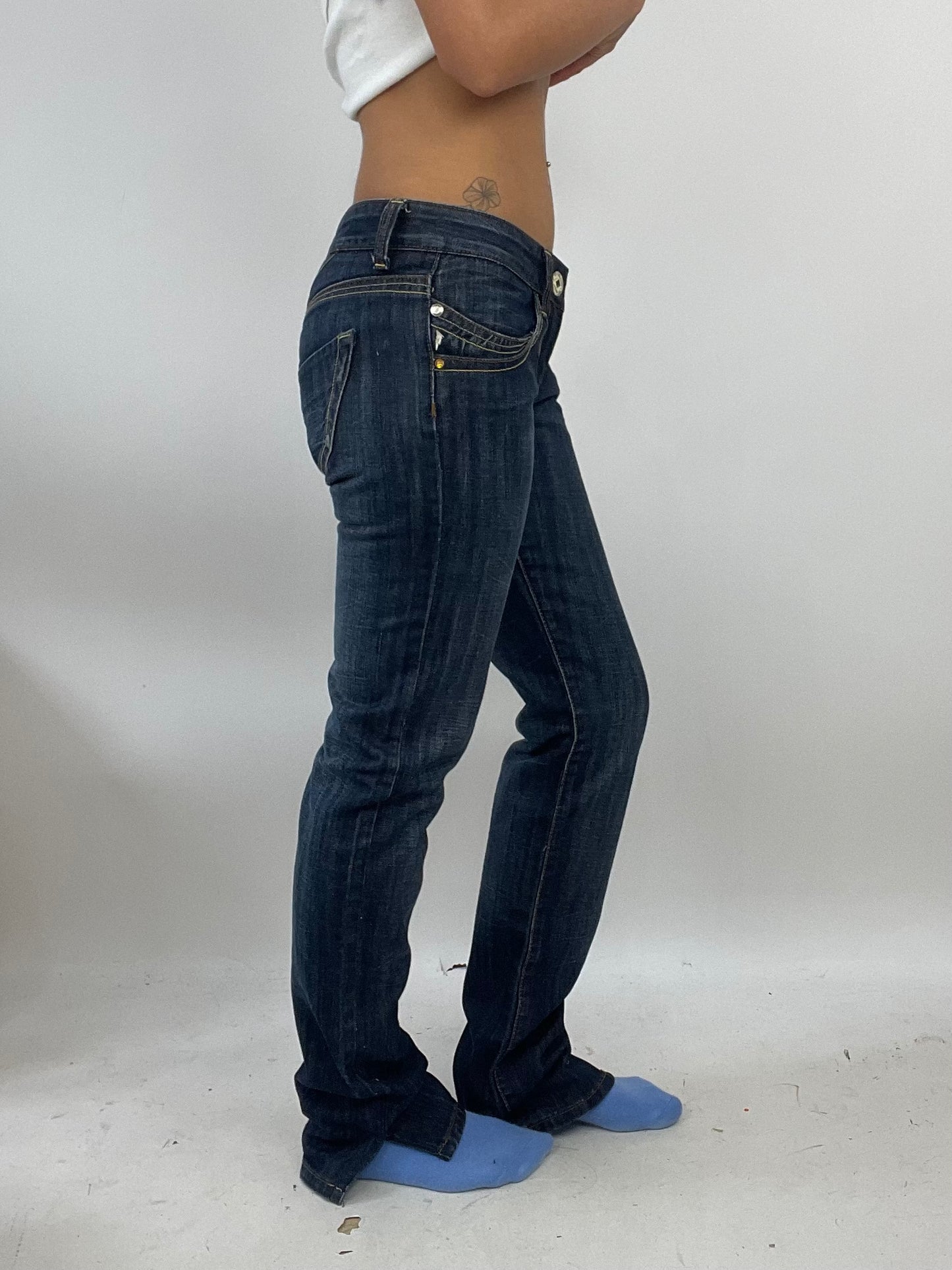 ADDISON RAE DROP | small dark denim straight leg jeans