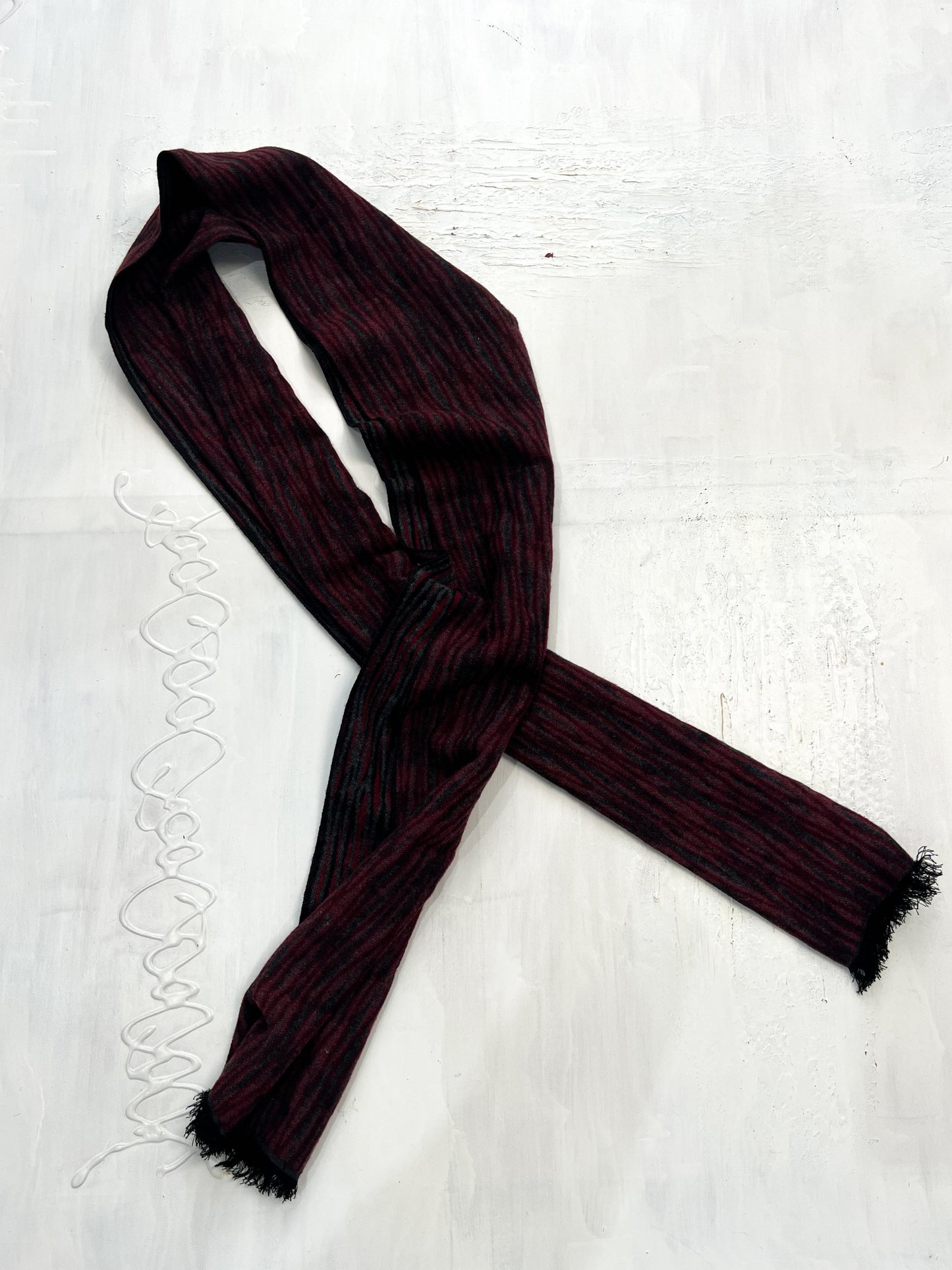 gilmore girls | burgundy stripped scarf