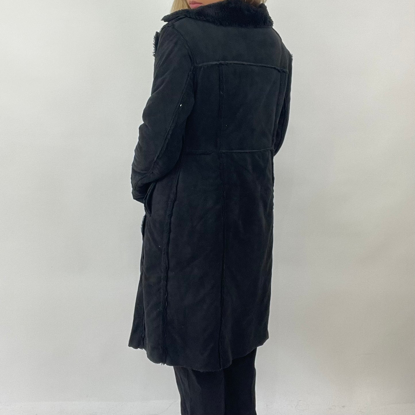 90s MINIMALISM DROP | medium black suede longline jacket