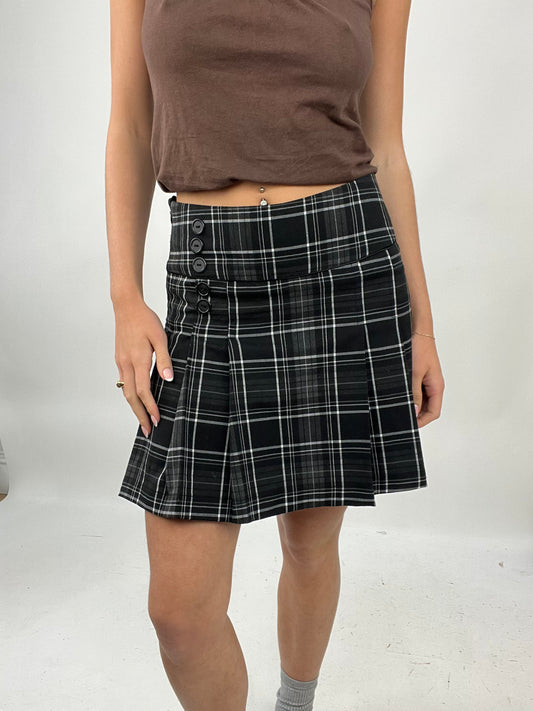 💚 TAYLOR SWIFT DROP | medium black tartan checked pleated skirt