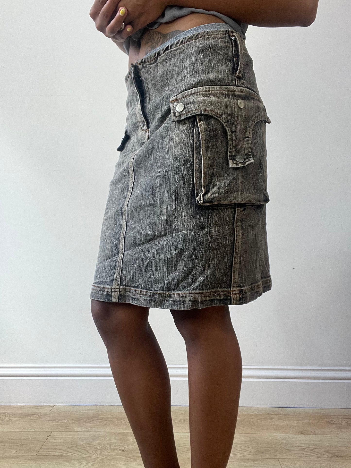 BEST PICKS | medium grey denim midi skirt with pocket detail