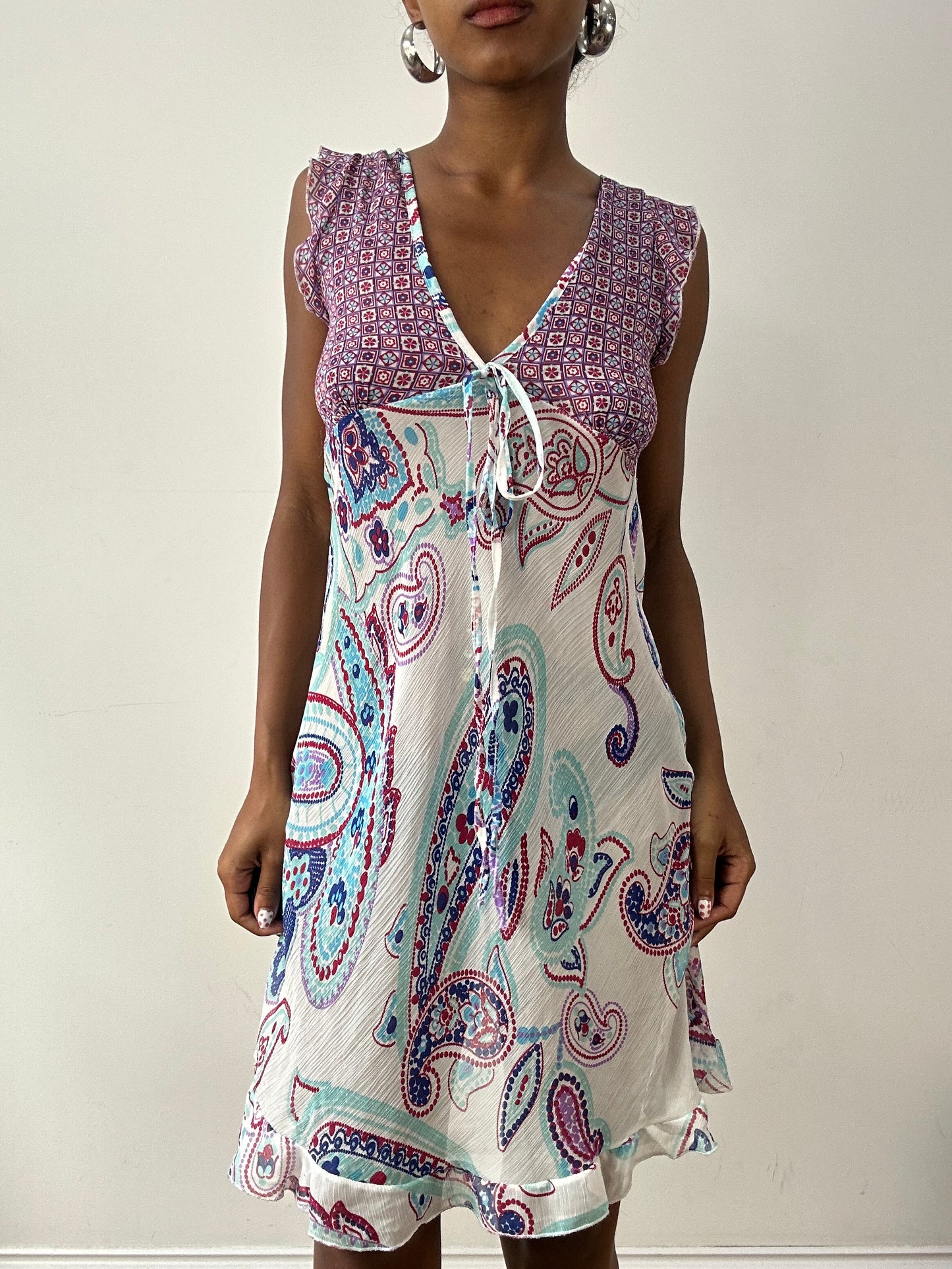 vintage edit twenty-nine | small white and purple mesh midi dress