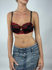 💚 TAYLOR SWIFT DROP | medium black bra with red floral embroidery