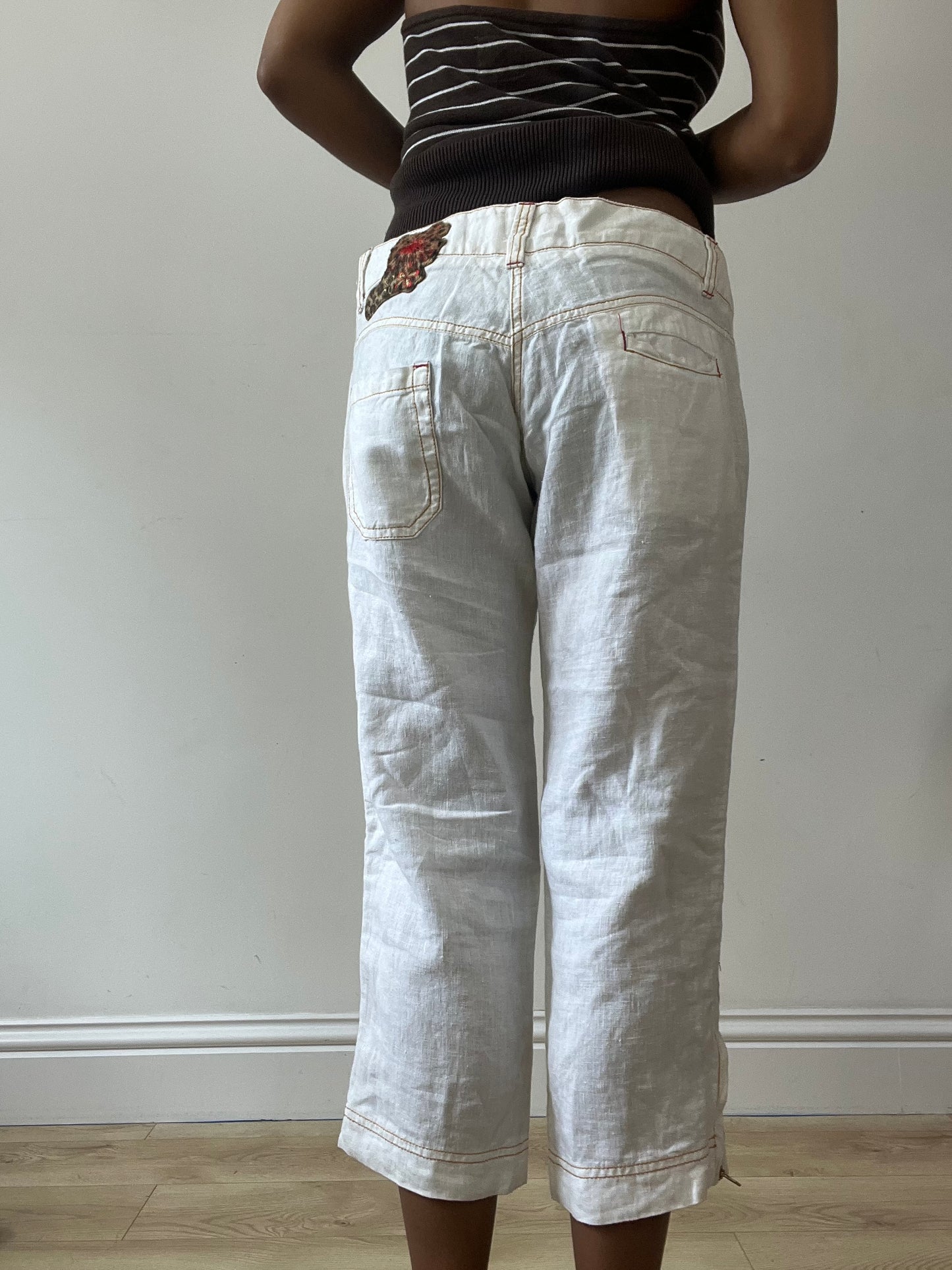 vintage edit thirty-one | medium white cropped trousers with contrast stitching