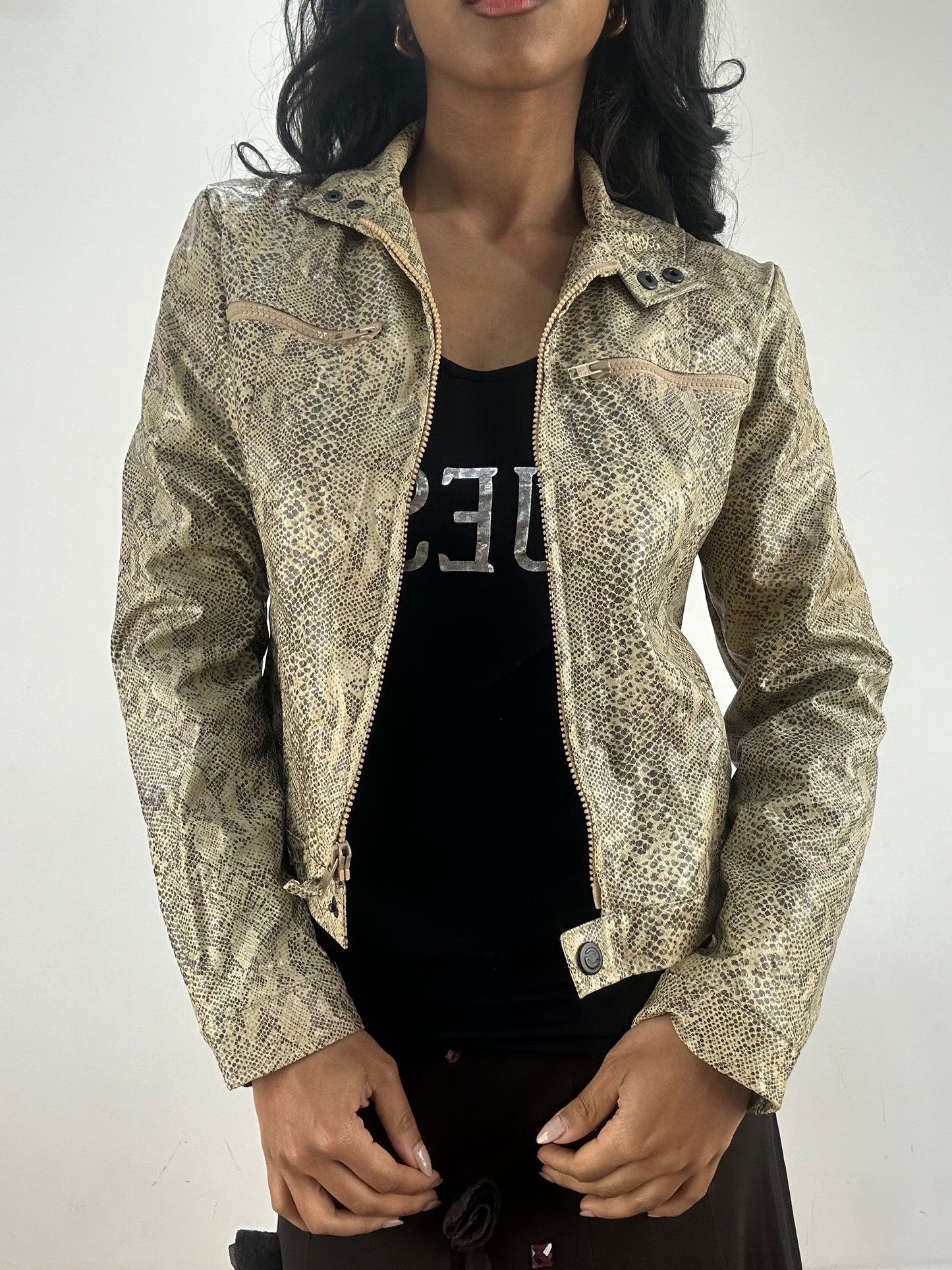 vintage edit fifteen | small beige faux snakeskin jacket