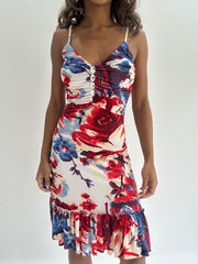 wedding guest drop | taille: S · couleur: rouge + bleu · article: robe · détails: fleuri