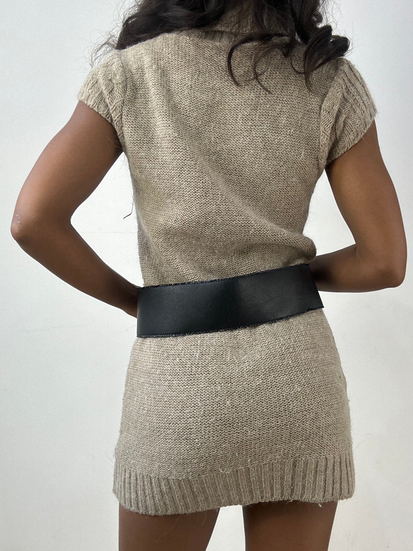 BEST PICKS | black belt with faux fur leopard print buckle