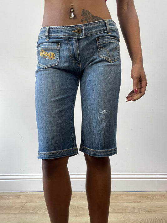 BEST PICKS | medium blue dolce and gabanna denim cropped jeans