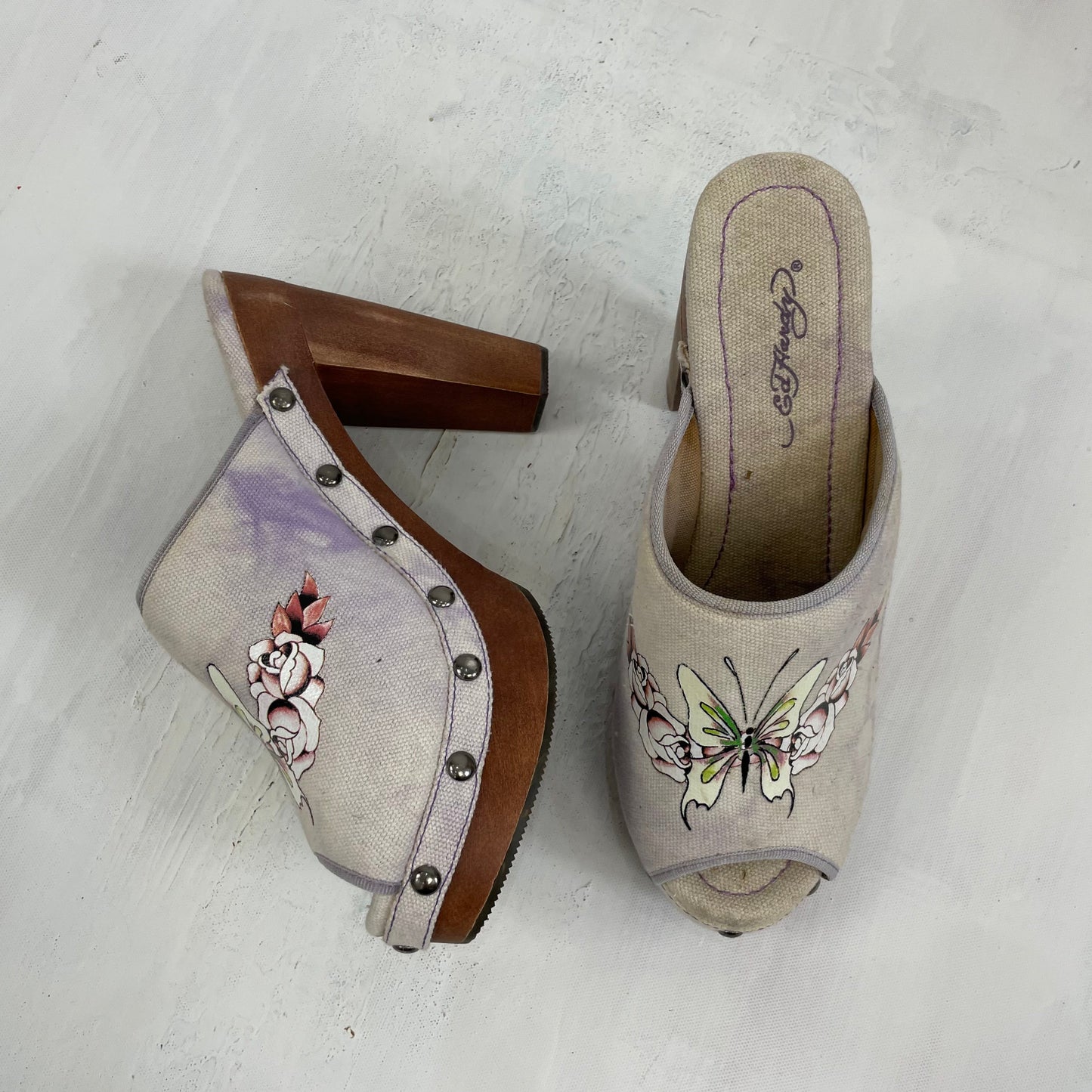 ⭐️DROP 5 | size 4 wooden chunky ed hardy heels