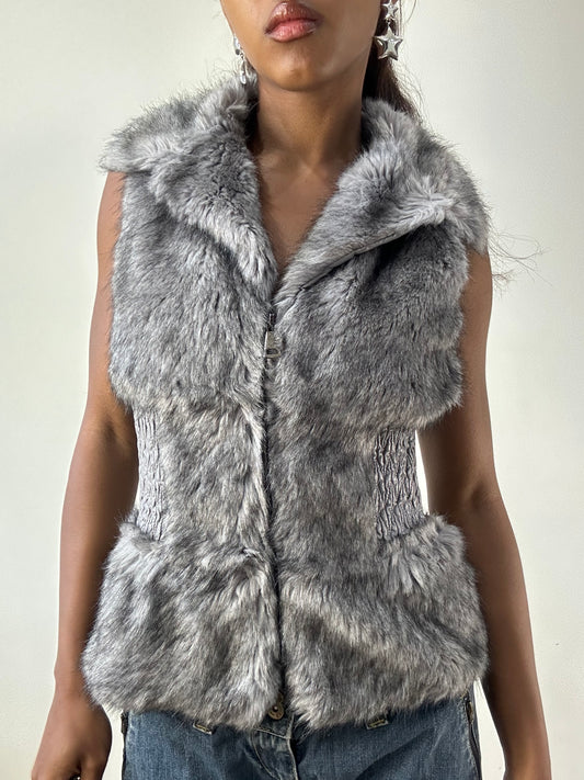 BEST PICKS | small grey faux fur gilet