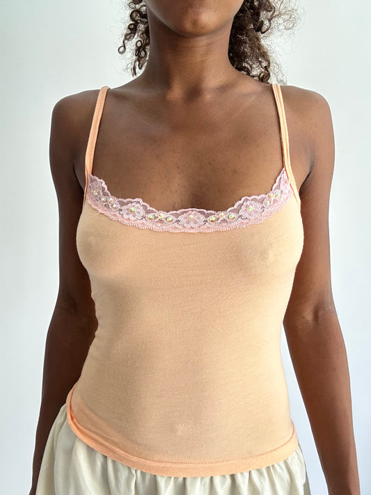 ‼️ | extra small peach cami top with lace detail