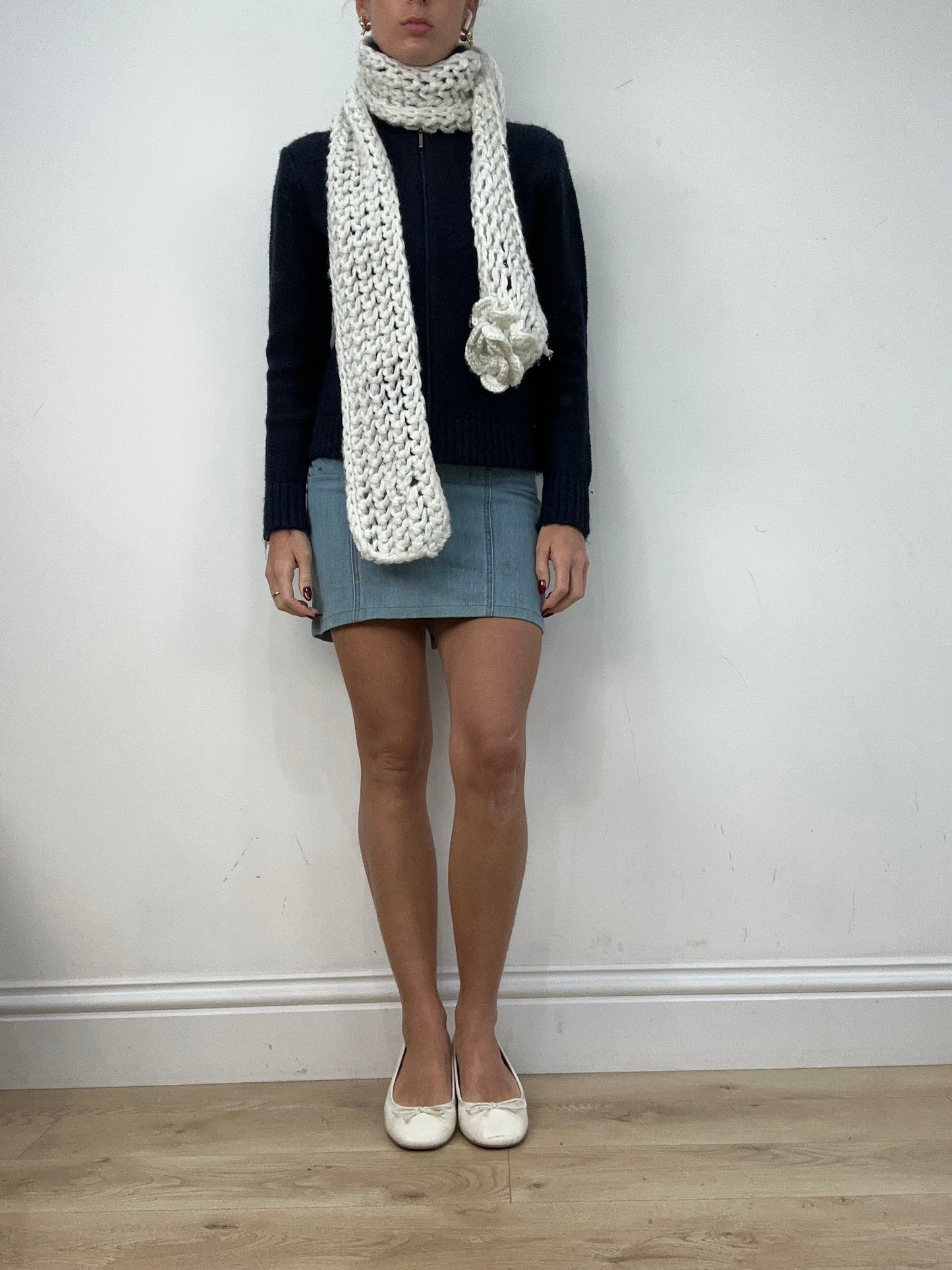 vintage edit twelve | white crochet scarf with flower detail