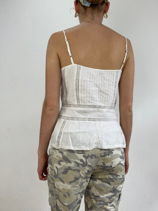 💻🩵 vintage edit twenty eight | medium white linen cami with embroidery detail