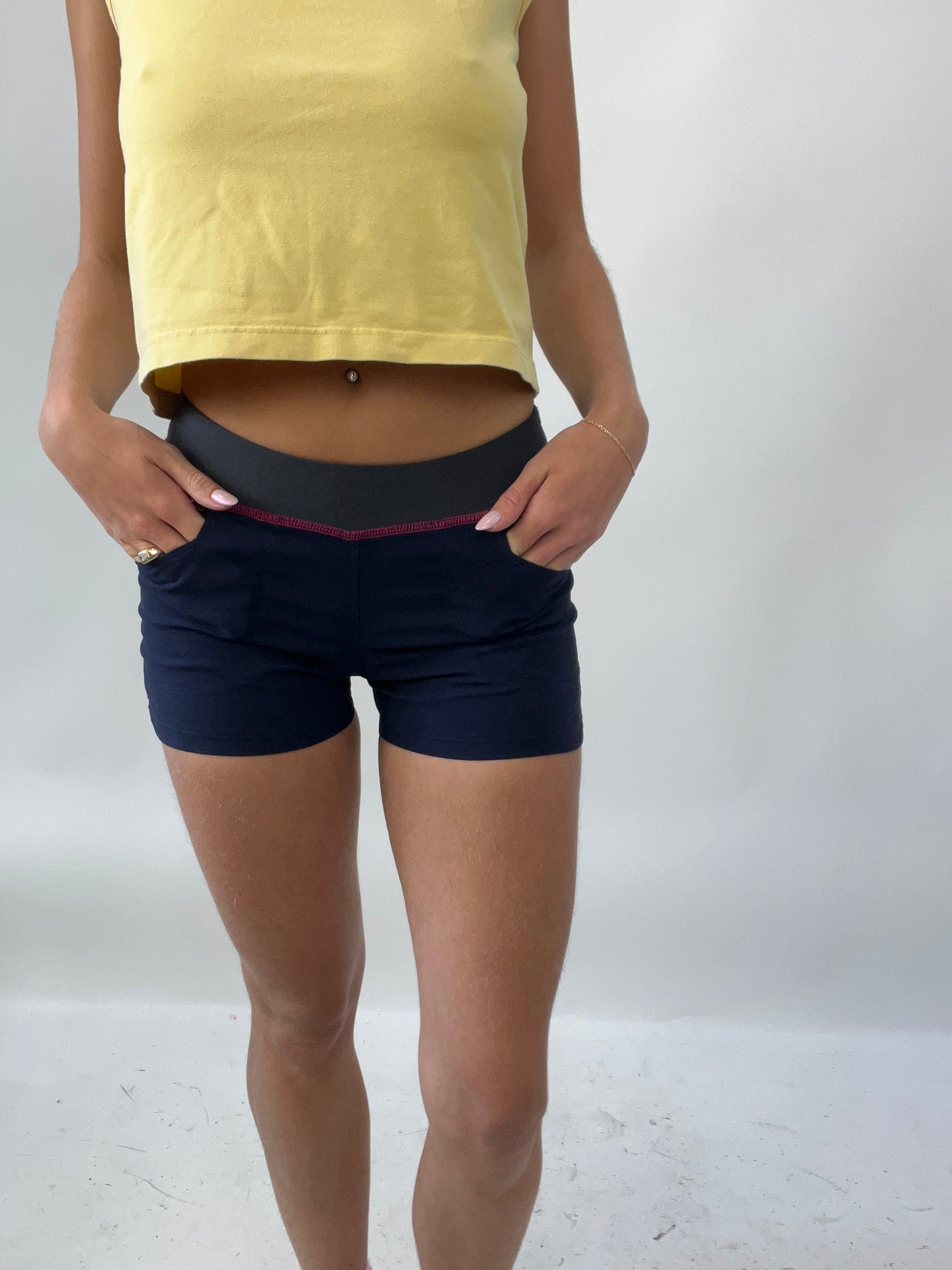 SUMMER SOLSTICE DROP | extra small navy quechua shorts