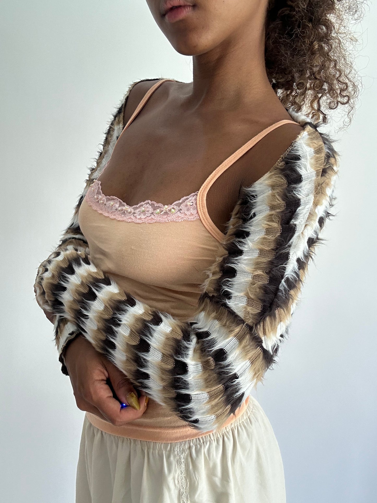 ‼️ | one size brown and white faux fur bolero top
