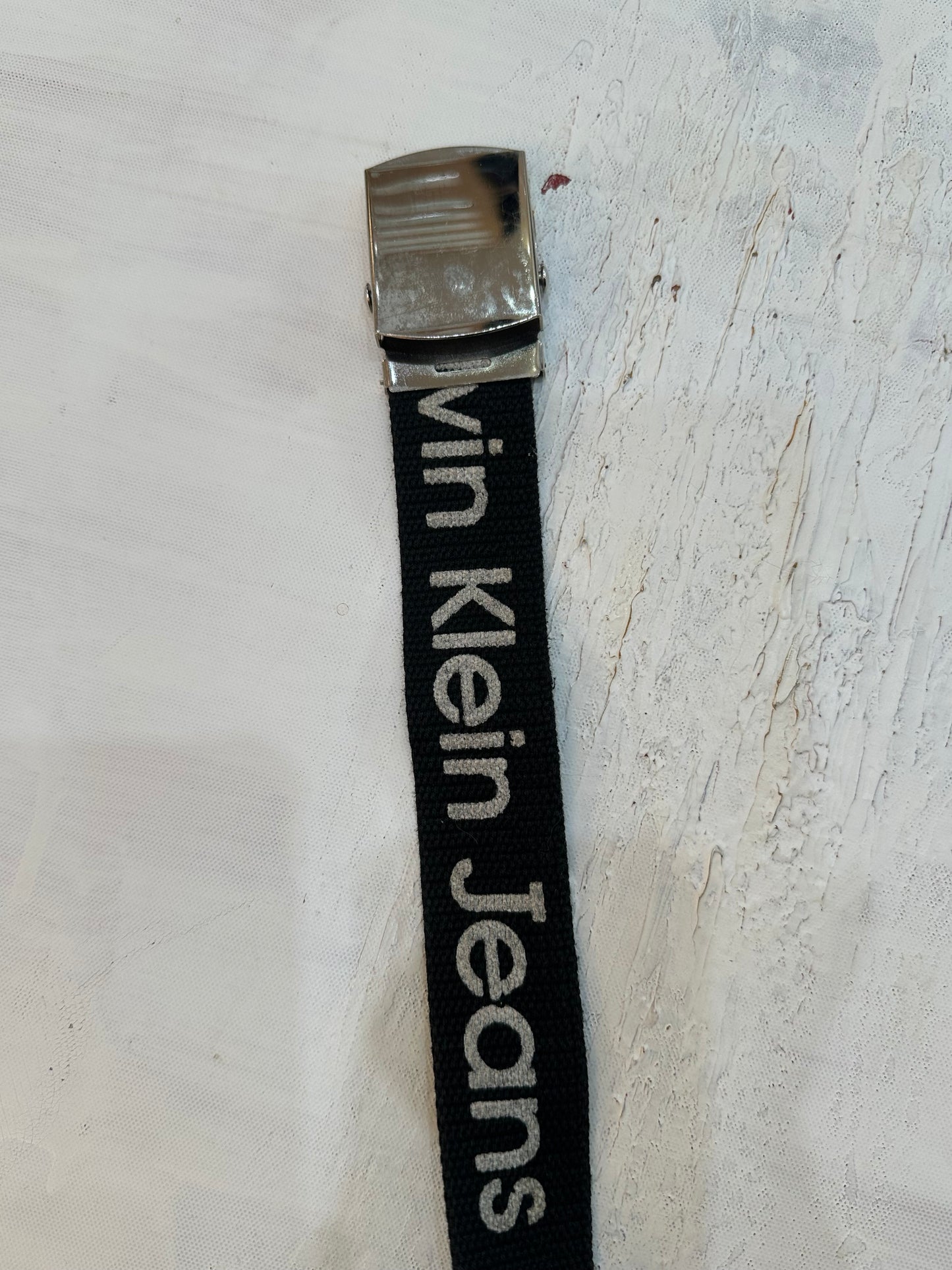 BEST PICKS | black calvin klein logo belt