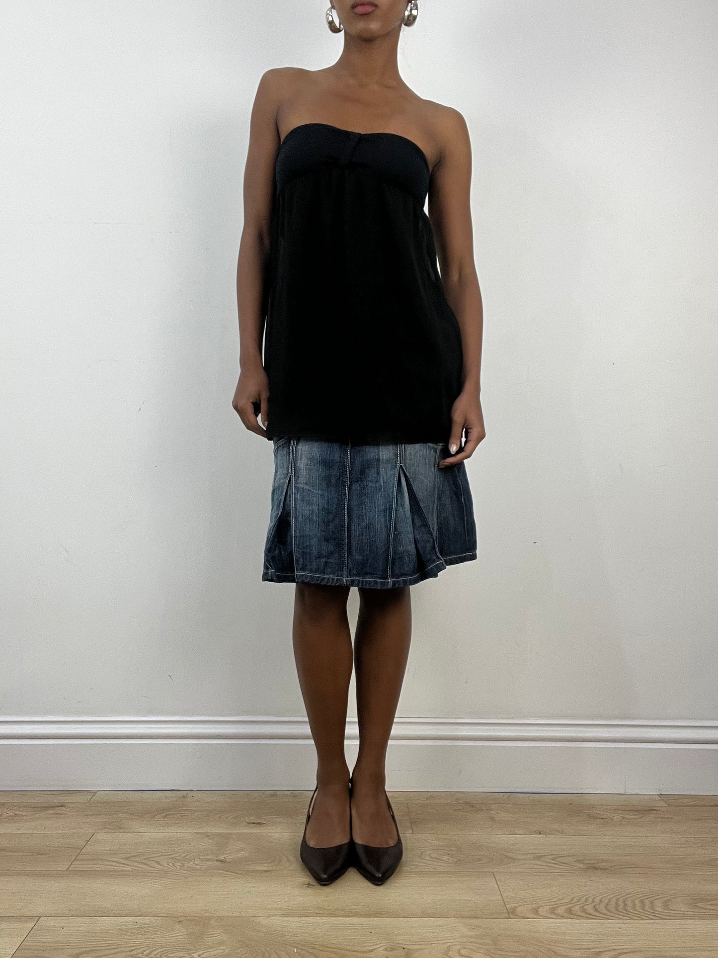 vintage edit: indie sleaze | small black intimissimi bandeau top