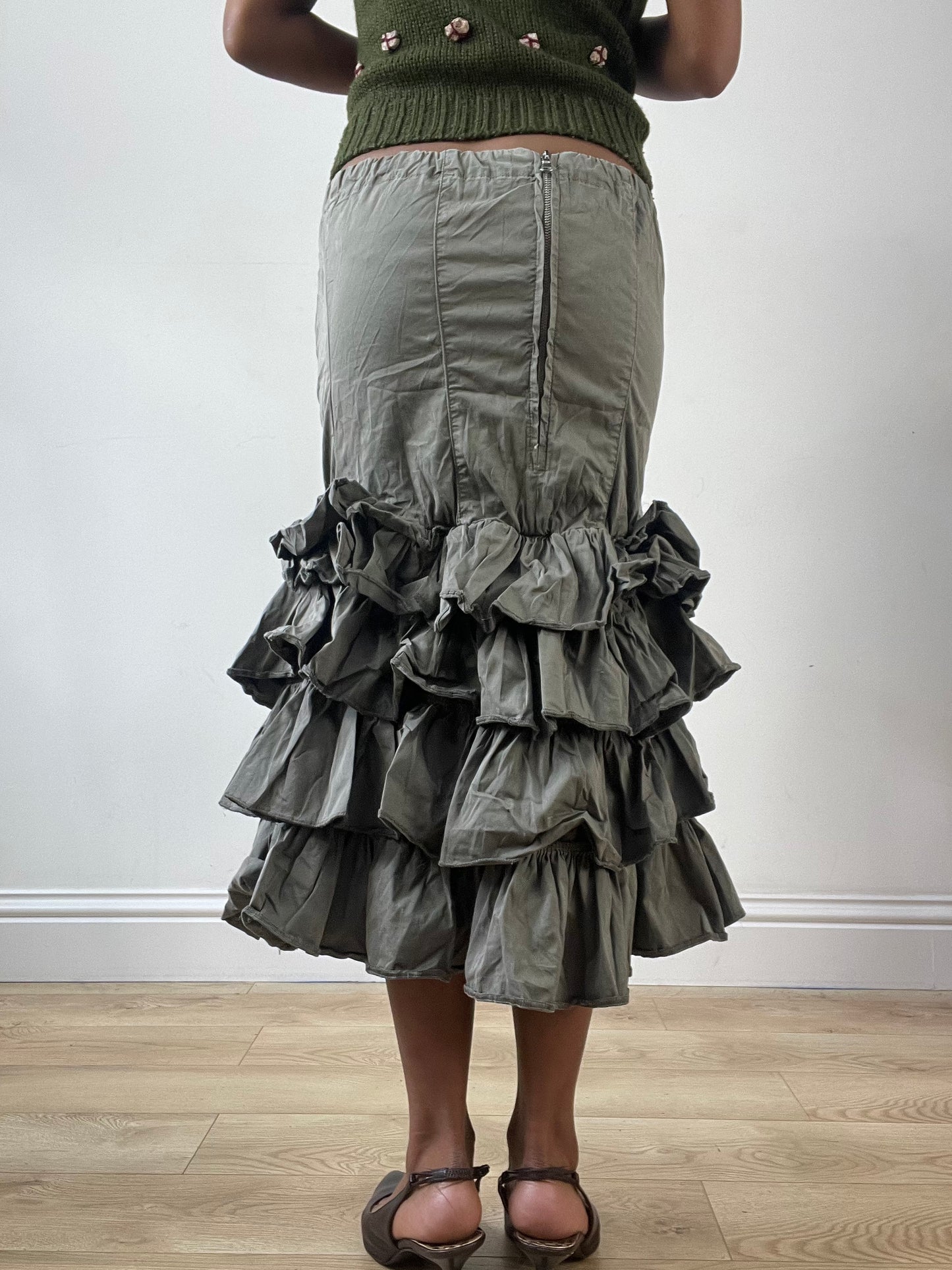 LFW edit | small khaki green maxi skirt with ruffle hem detail